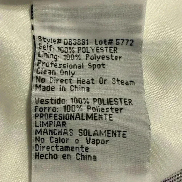 DB Studio by David’s Bridal A line beaded bodice wedding dress. EUC Size 18 - Picture 4 of 13